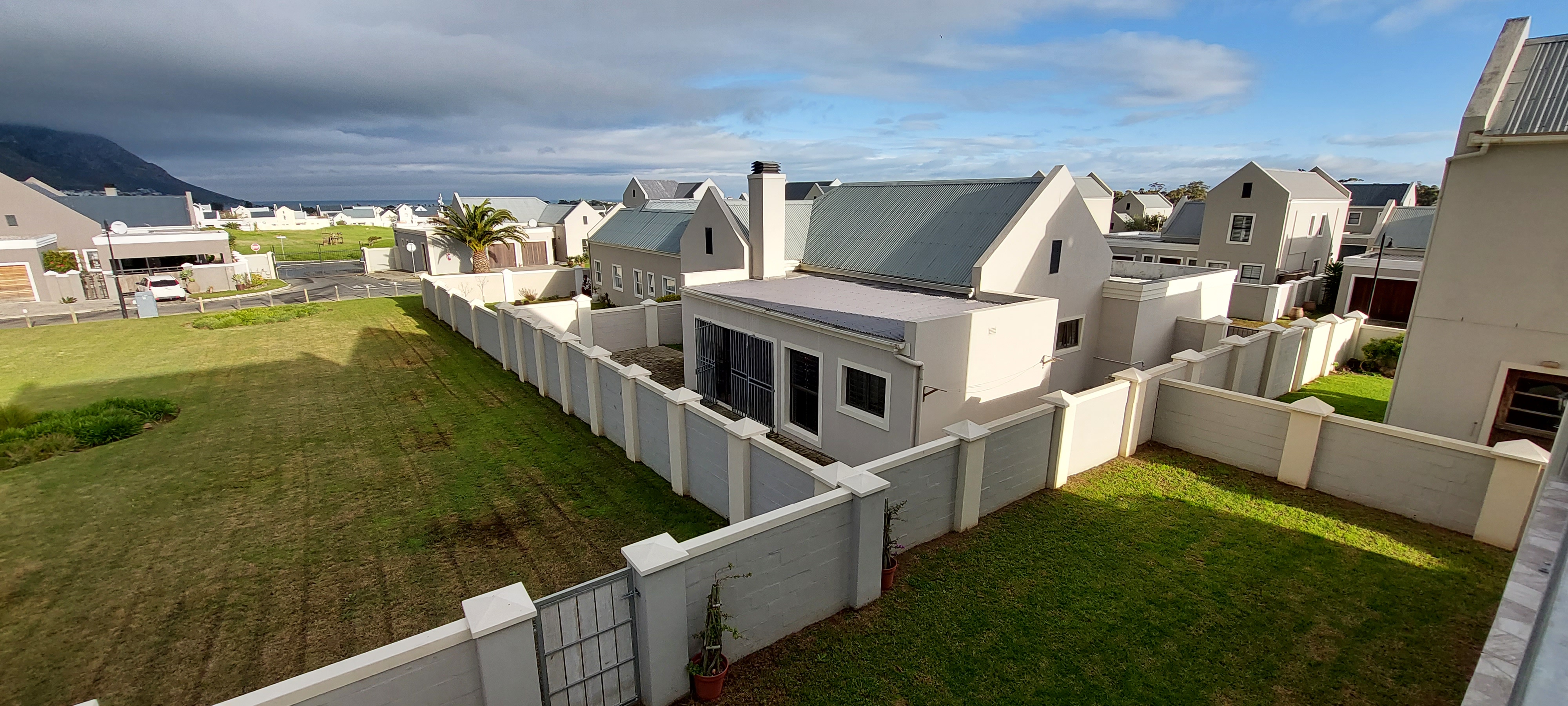 5 Bedroom Property for Sale in Admirals Park Western Cape